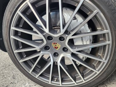 PORSCHE CAYENNE - 10