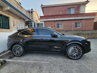 PORSCHE CAYENNE - 5