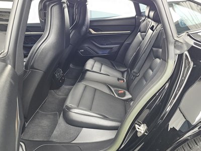 2022 Porsche TAYCAN — миниатюра 16