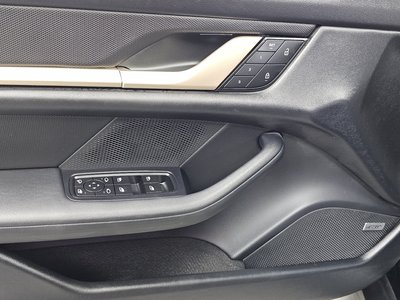 2022 Porsche TAYCAN — миниатюра 35