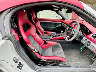2020 Porsche 718 SPYDER 照片 2