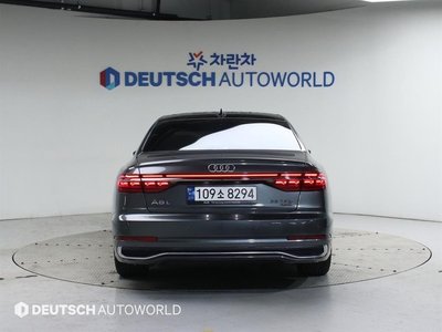 2022 AUDI A8 — фото 3