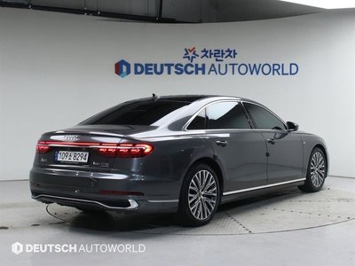 2022 AUDI A8 — фото 5