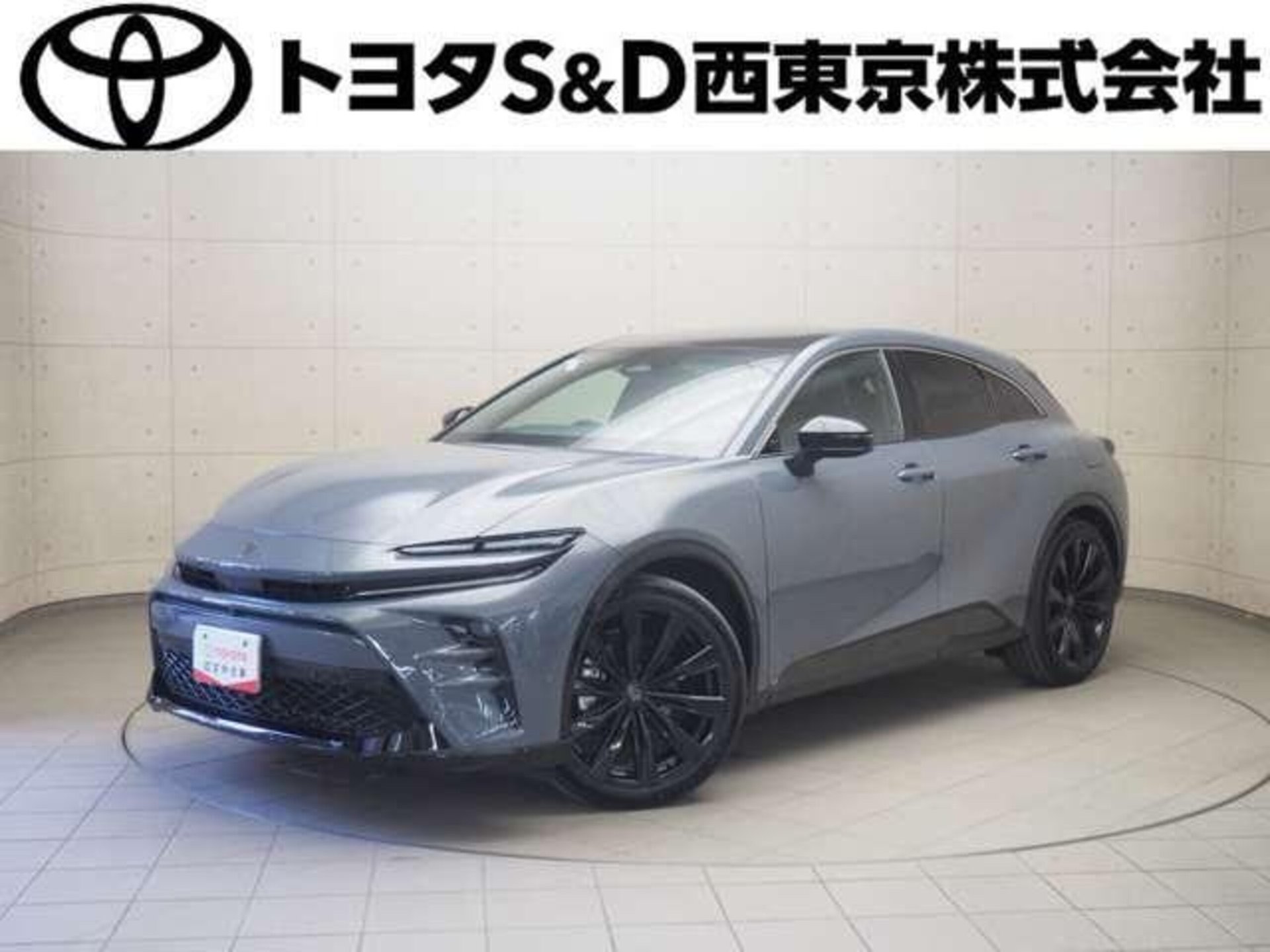 TOYOTA CROWN SPORT - View 1