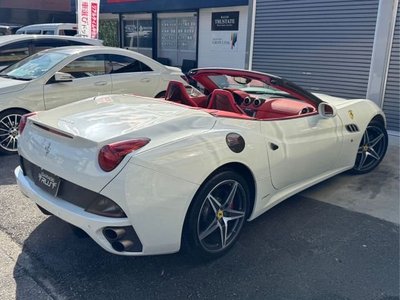 FERRARI CALIFORNIA - 3