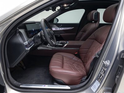 BMW 7 SERIES - 10