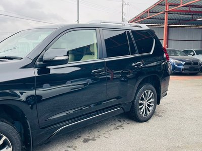 TOYOTA LAND CRUISER PRADO - 7