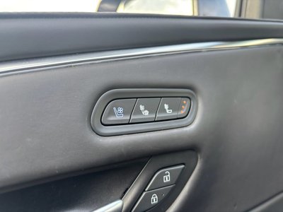 صورة مصغرة 23 لـ 2023 Cadillac ESCALADE