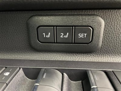 TOYOTA LAND CRUISER 250 - 7