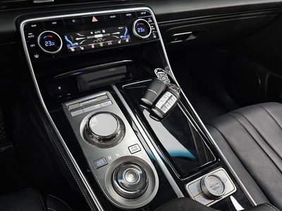 GENESIS GV80 - 9