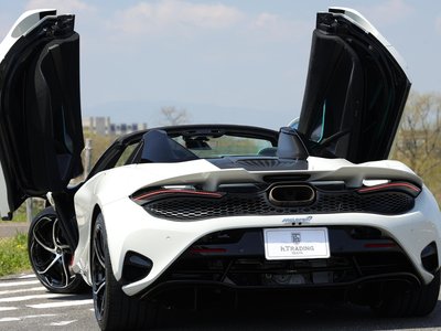 صورة 3 لـ 2024 Mclaren 750S SPIDER