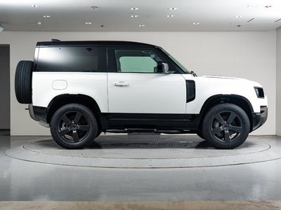 صورة مصغرة 21 لـ 2025 LAND Rover DEFENDER