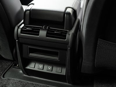 صورة مصغرة 27 لـ 2025 LAND Rover DEFENDER
