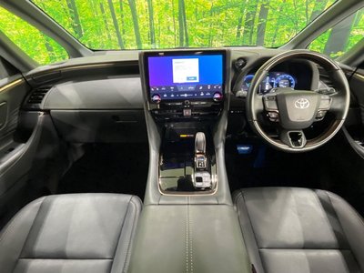 2024 Toyota ALPHARD — фото 2