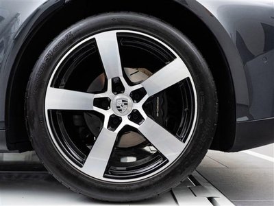 PORSCHE PANAMERA - 8