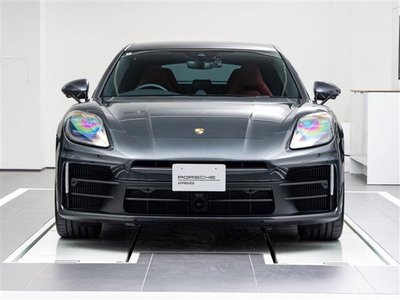 PORSCHE PANAMERA - 3