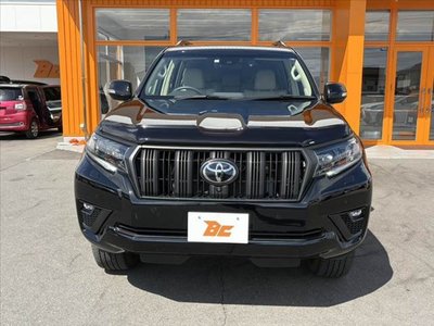 TOYOTA LAND CRUISER PRADO - 9