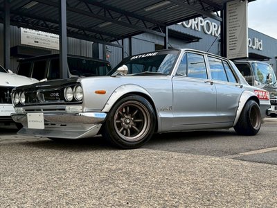 NISSAN SKYLINE - 9