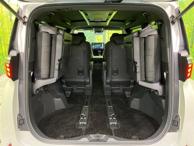 2023 TOYOTA ALPHARD — миниатюра 11