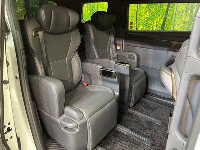 TOYOTA ALPHARD - 9