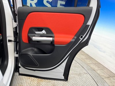 2024 Mercedes-BENZ GLA 缩略图 39