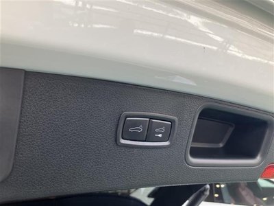 2019 Porsche MACAN — миниатюра 28