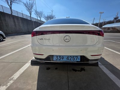 MERCEDES-BENZ EQS - 3