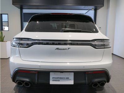 PORSCHE MACAN - 5