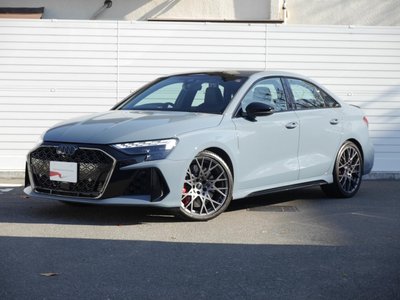 AUDI RS3 SEDAN