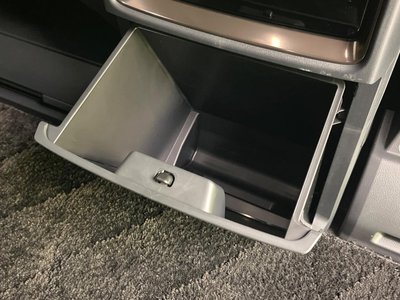 2024 Toyota ALPHARD thumbnail 38