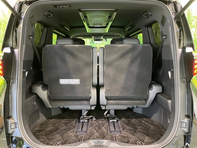 2024 Toyota ALPHARD thumbnail 33