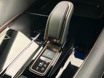 2024 Toyota ALPHARD thumbnail 25