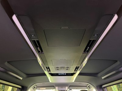 2024 Toyota ALPHARD thumbnail 32