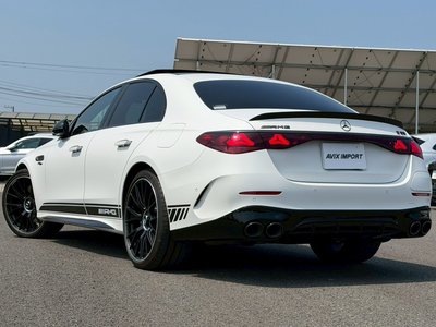 MERCEDES-BENZ E-CLASS AMG - 3