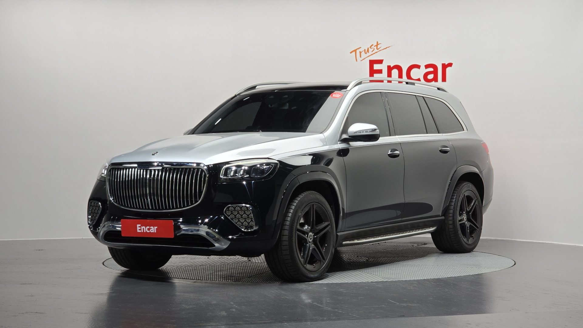 MERCEDES-BENZ GLS - View 1