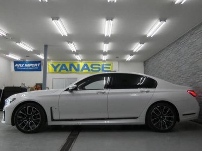 BMW 7 SERIES - 7