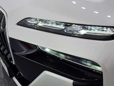 2024 BMW 7 SERIES photo 9