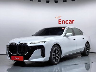 2024 BMW 7 SERIES photo 1