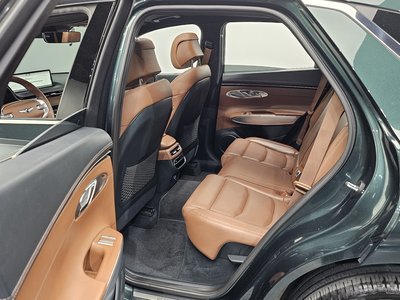 2022 Genesis GV70 thumbnail 14