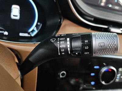 2022 Genesis GV70 thumbnail 28