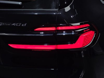 BMW X7 - 10