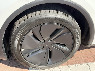 صورة 6 لـ 2025 Tesla MODEL Y