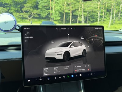 صورة 7 لـ 2025 Tesla MODEL Y