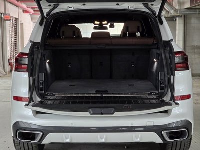 2022 BMW X5 — миниатюра 19
