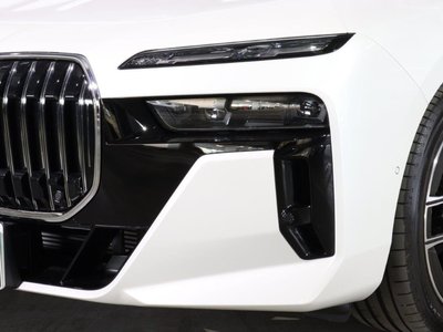 BMW 7 SERIES - 4