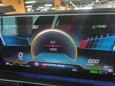 MERCEDES-BENZ GLE - 7