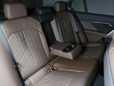 BMW 5 SERIES - 9