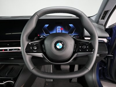 BMW 5 SERIES - 10