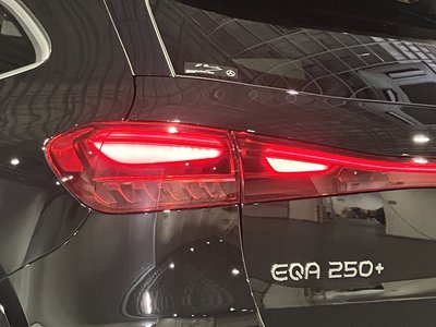 2025 Mercedes-BENZ EQA 缩略图 32