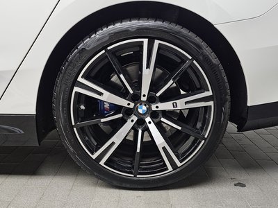 BMW 5 SERIES - 6